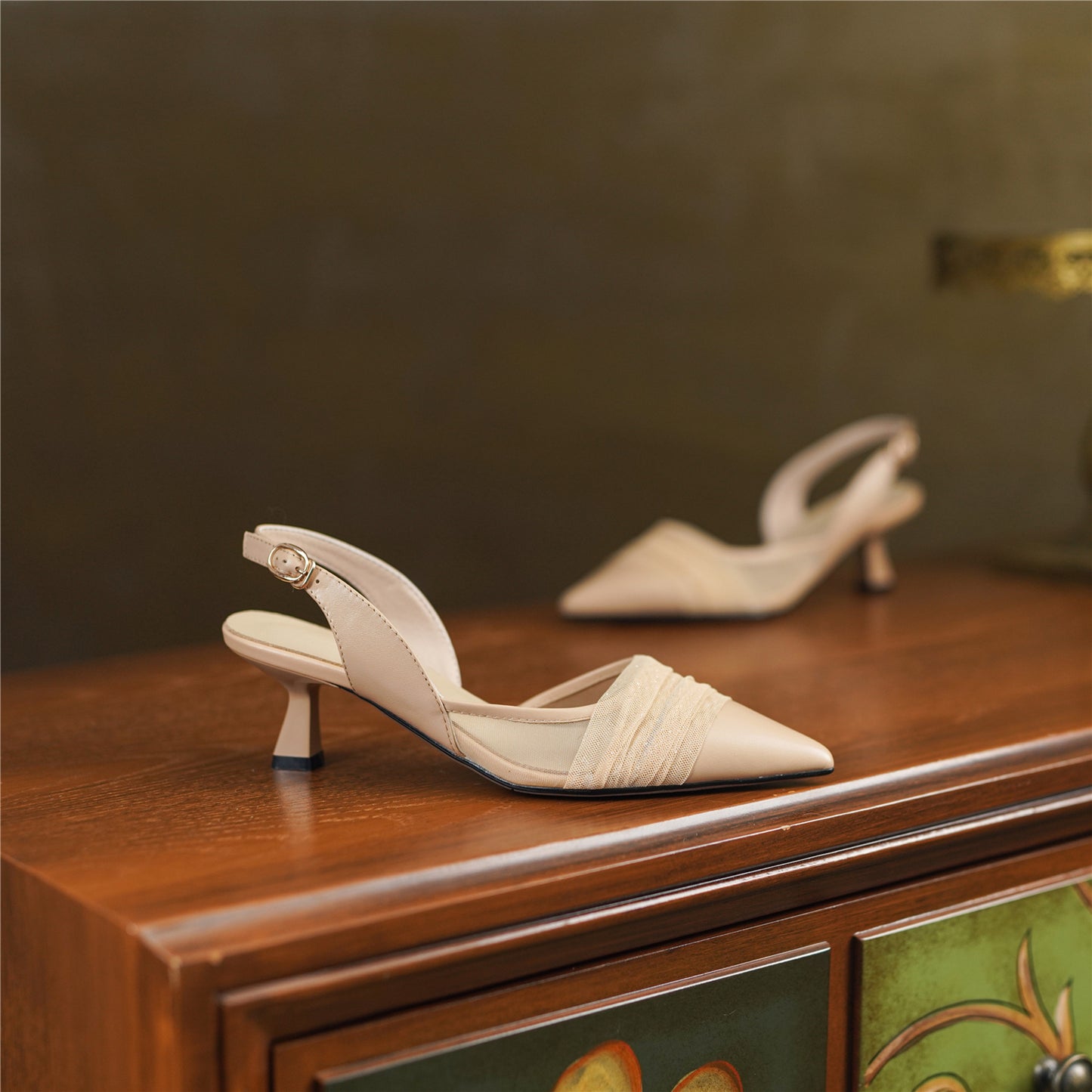 Nine Seven Genuine Leather Handmade Women's Pointed Toe Slingback Low Heel Buckle Sandal Pumps