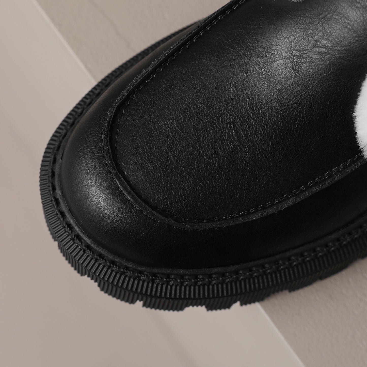 Nine Seven Handmade Women's Genuine Leather Furry Pull On Round Toe Low Block Heel Platform Ankle Boots