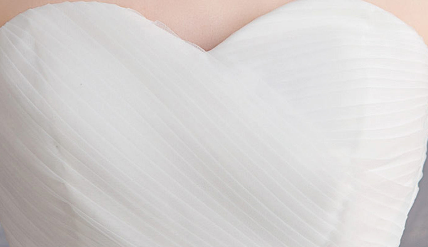 Nine Seven Tube Top Pleated Elegant Simple Design Sleeveless A-Line Beach Lawn Wedding Dress