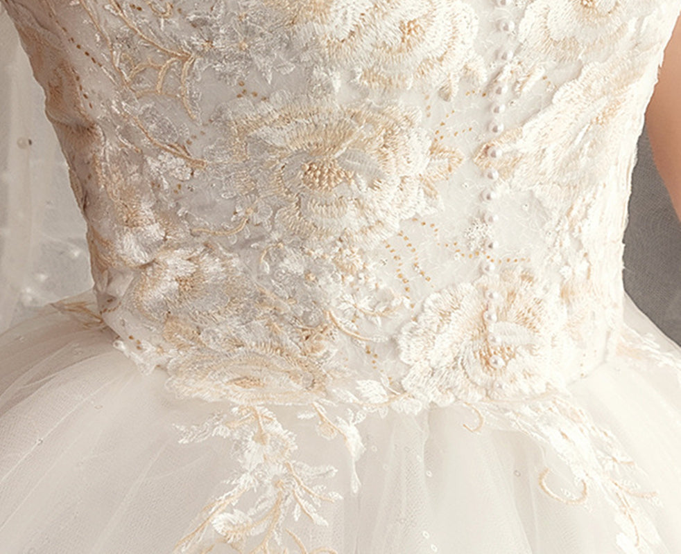 Nine Seven Pearls Floral Appliques Short Sleeves A-Line Scoop Back Embroidery Wedding Dress