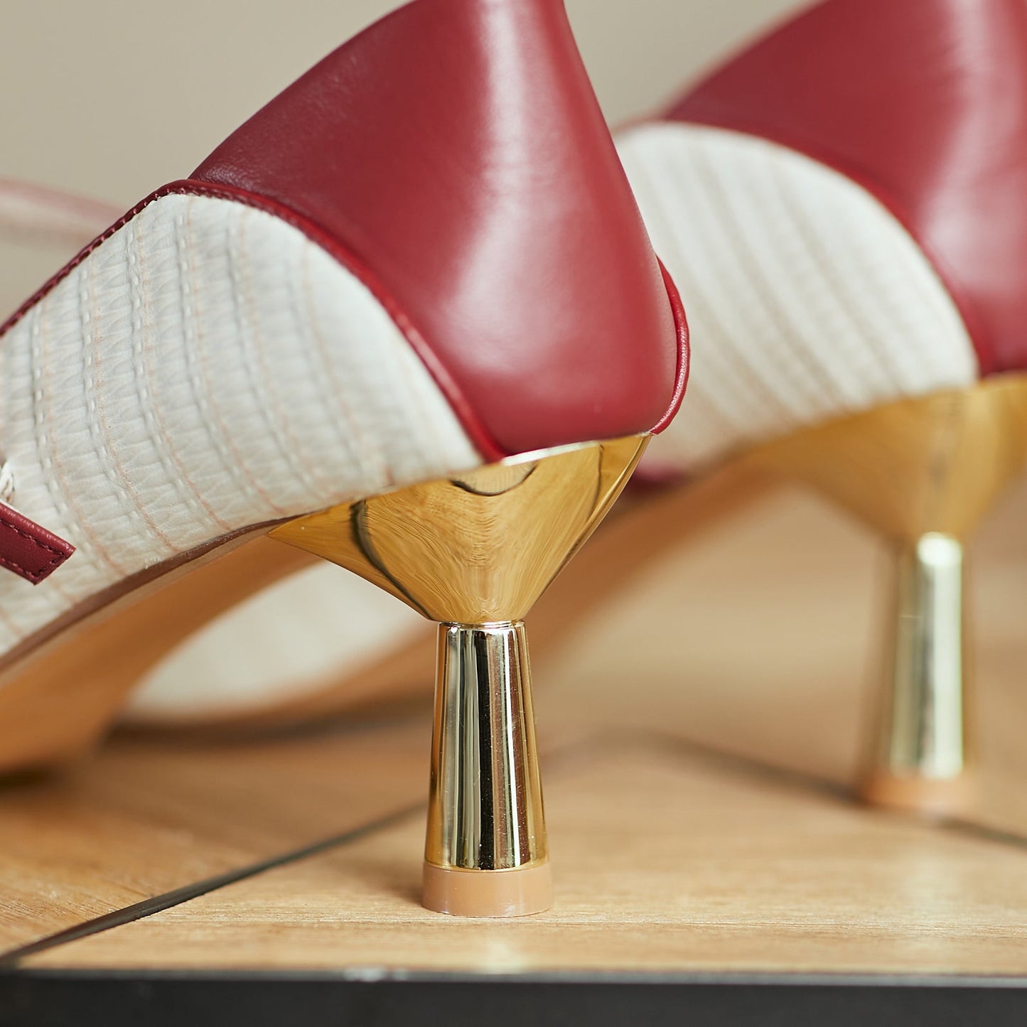 Nine Seven Women's Genuine Letaher Handmade Assorted Colors Pointed Toe Mid Heels Pumps Shoes with Floral Buckle