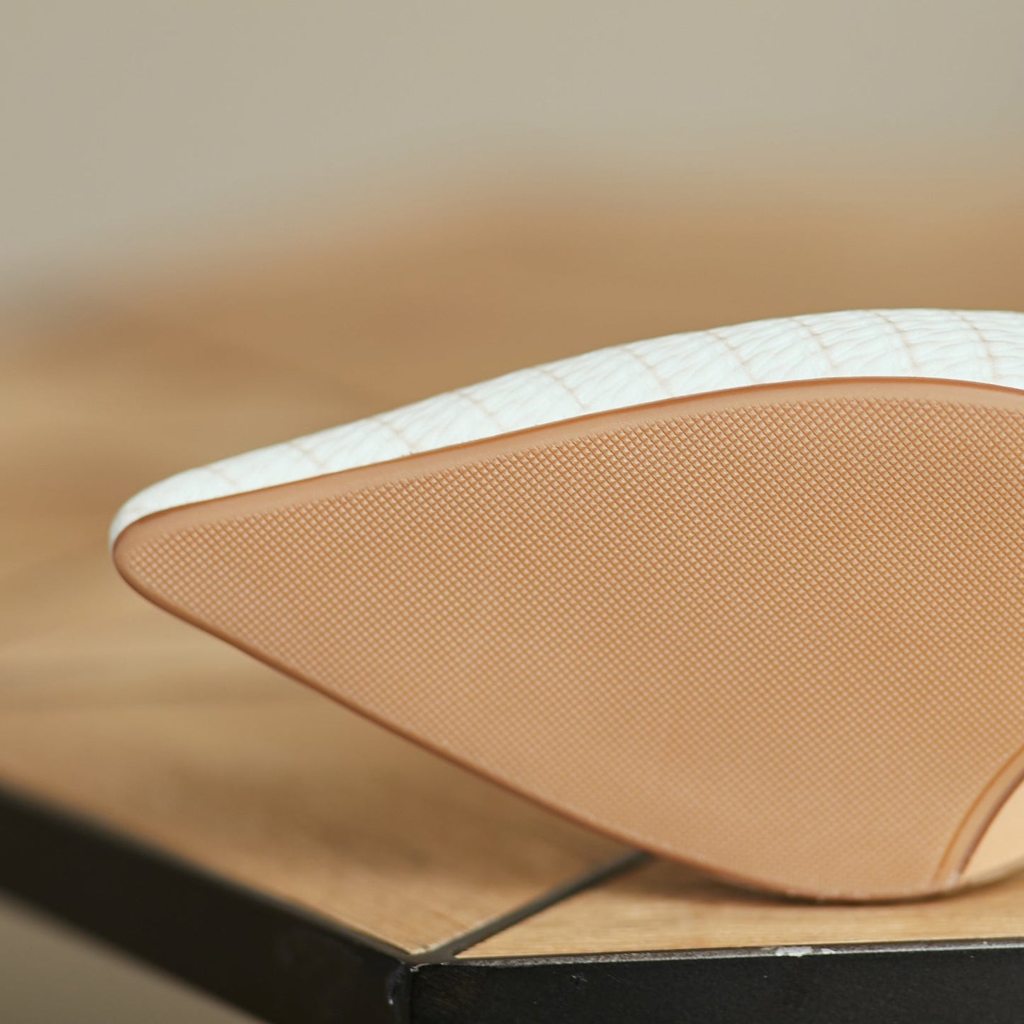 Nine Seven Women's Genuine Letaher Handmade Assorted Colors Pointed Toe Mid Heels Pumps Shoes with Floral Buckle