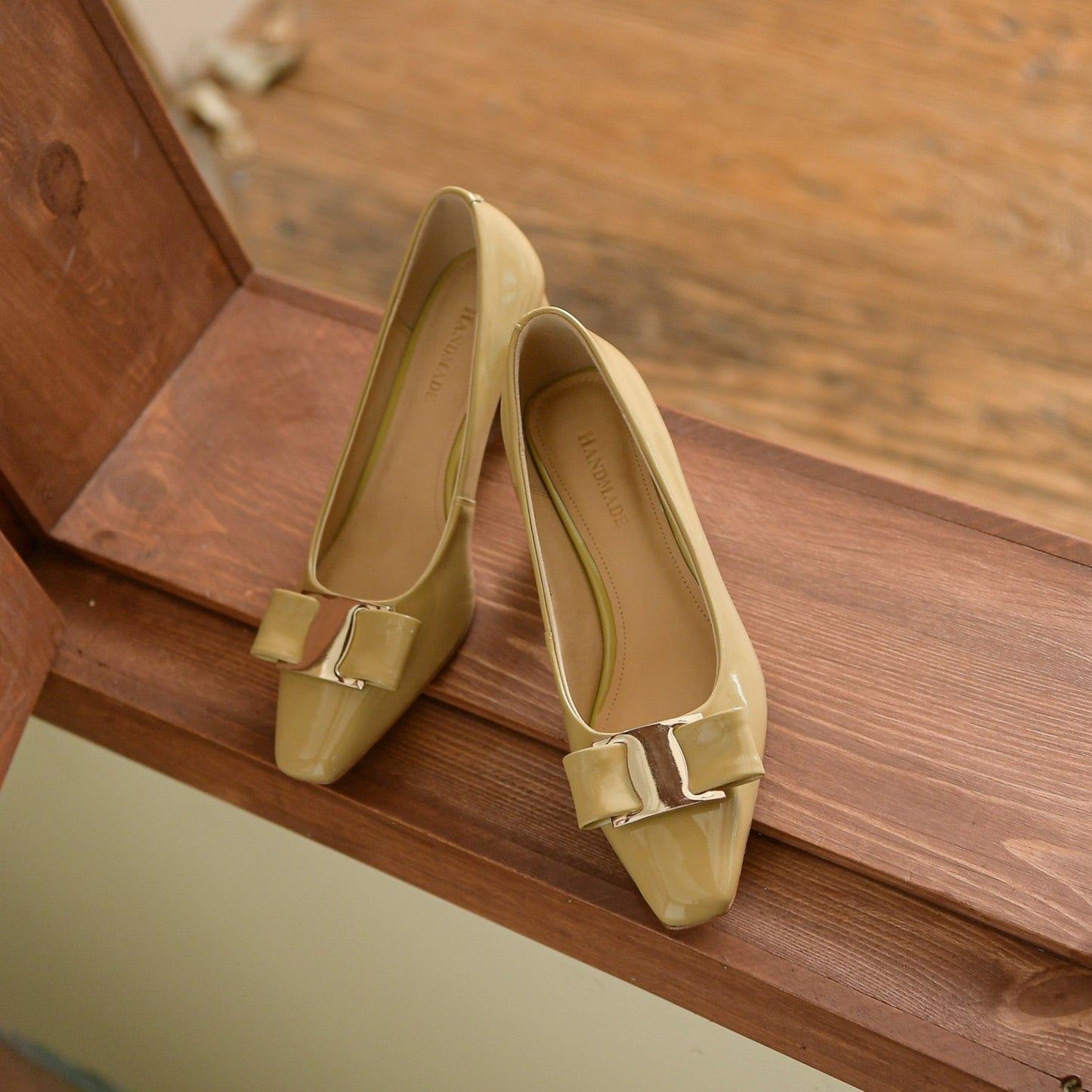 Nine Seven Women's Glossy Patent Leather Handmade Little Square Toe Comfortable Chunky Heel Office Pumps