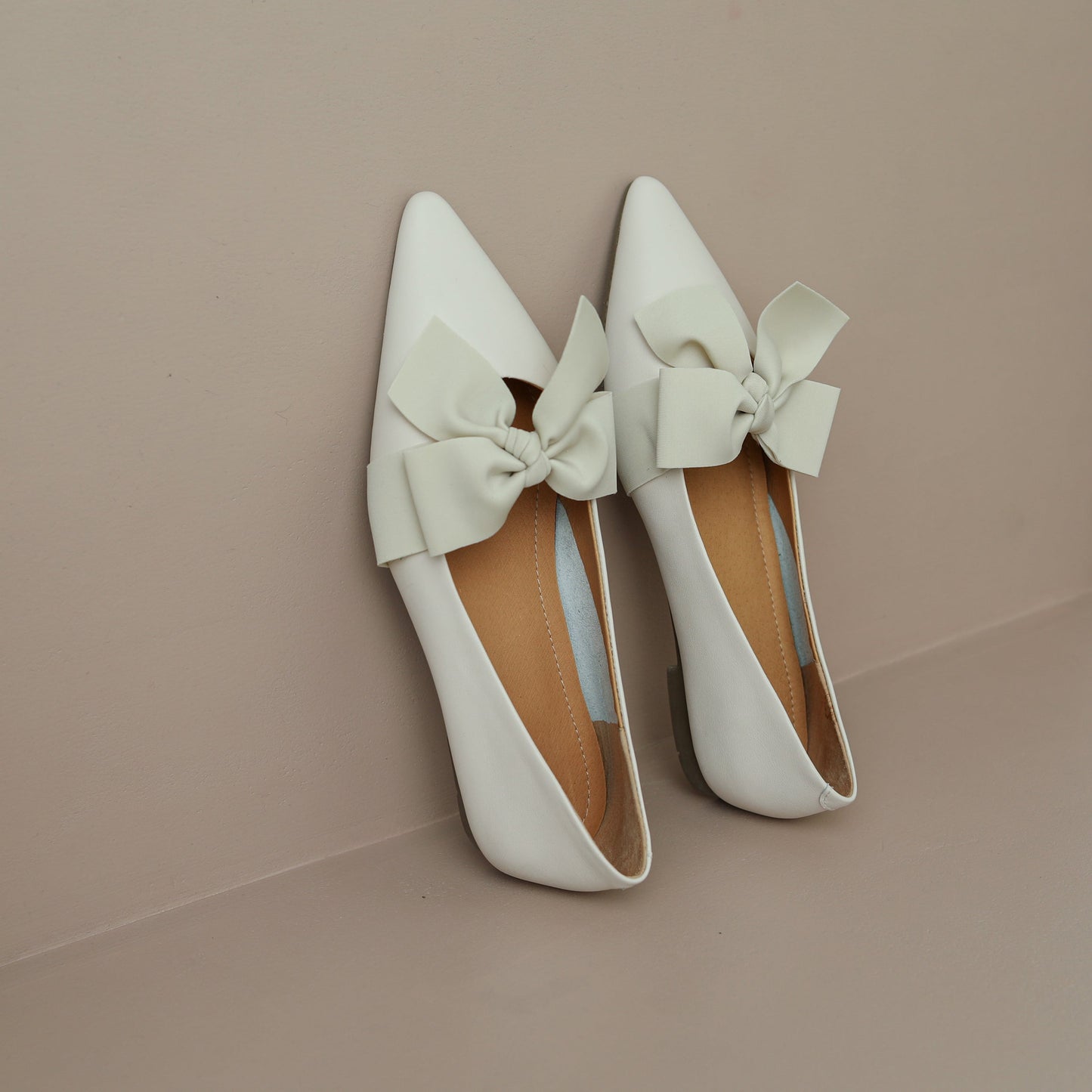 Nine Seven Women's Pointed Toe Genuine Leather Handmade Bowknot Cute Flat Shoes