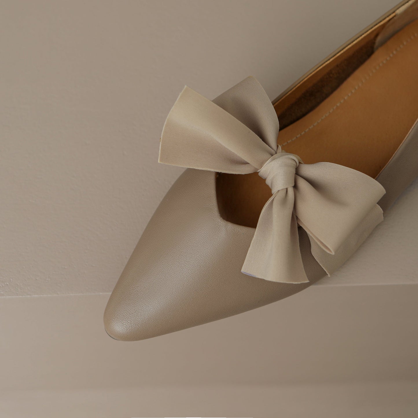 Nine Seven Women's Pointed Toe Genuine Leather Handmade Bowknot Cute Flat Shoes