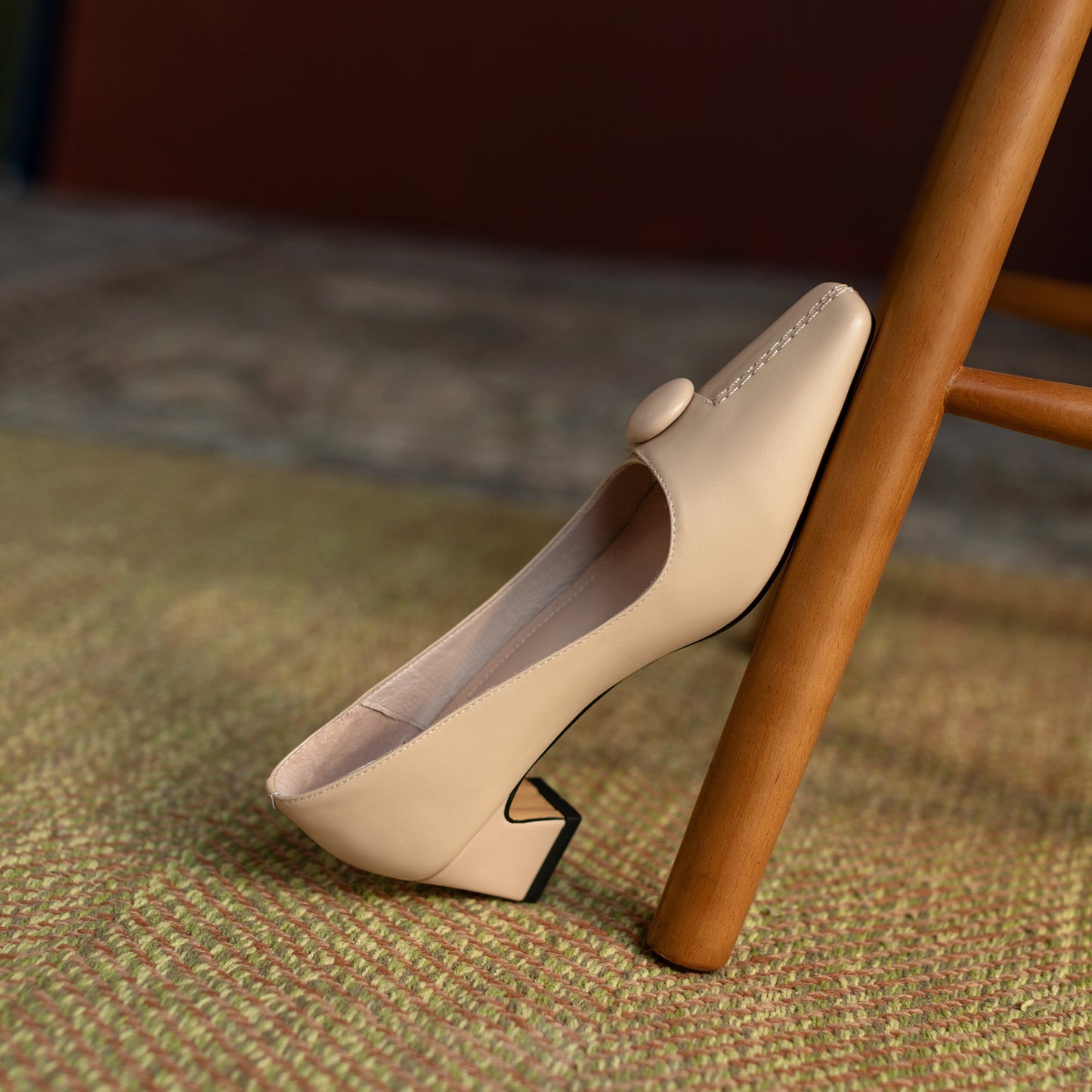 Nine Seven Genuine Leather Women's Handmade Square Toe Low Heel Button Graceful Pump Shoes