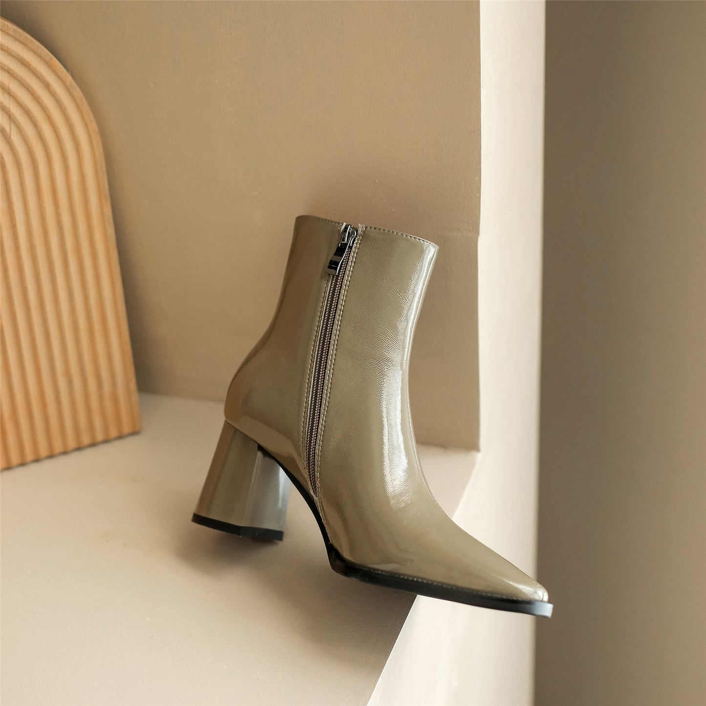 Nine Seven Women's Handmade Glossy Genuine Leather Pointed Toe Side Zipper Mid Block Heel Ankle Boots