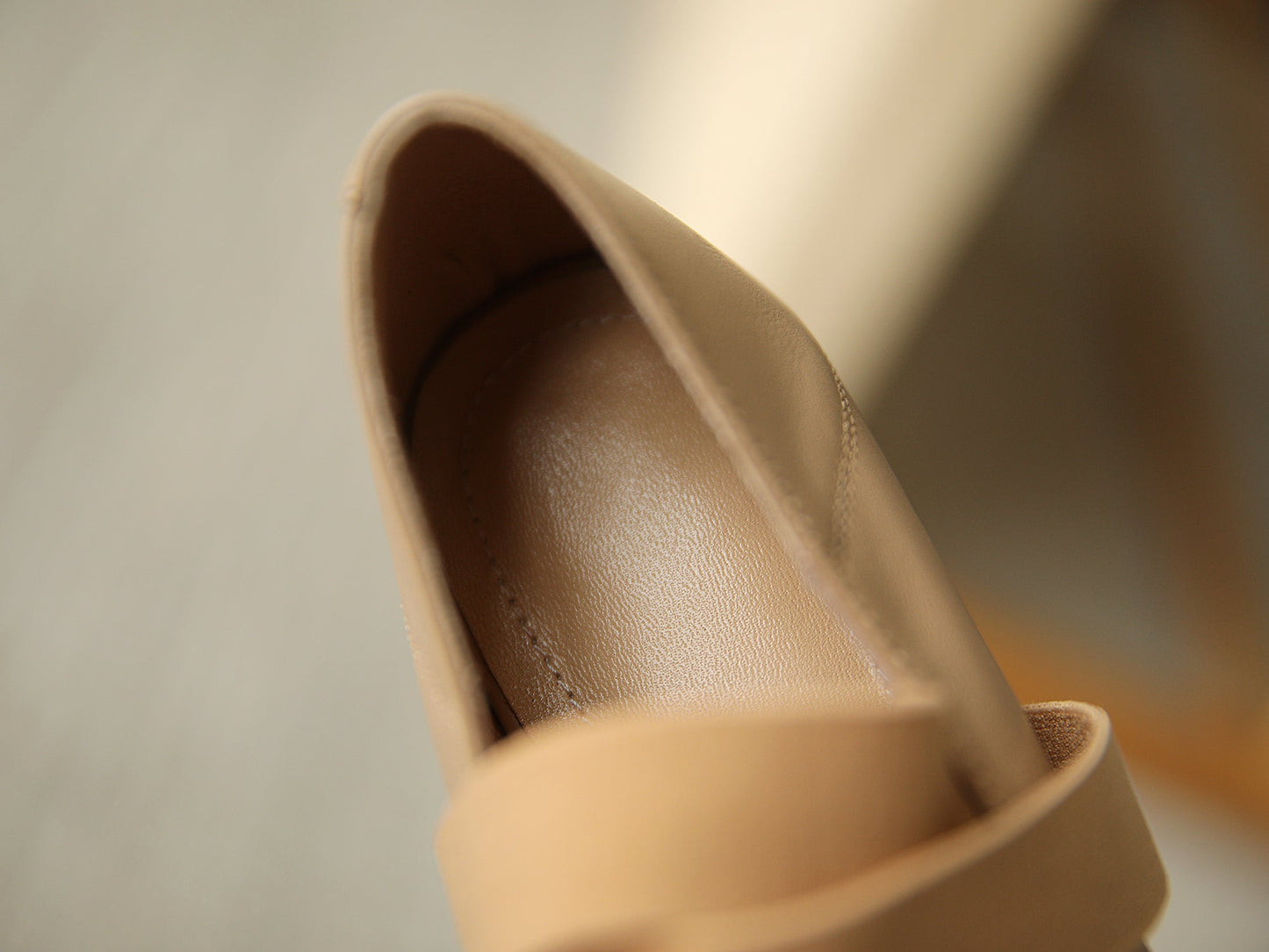 Nine Seven Women's Genuine Leather Pointed Toe Handmade Elastic Band Low Chunky Heel Comfort Pumps Shoes