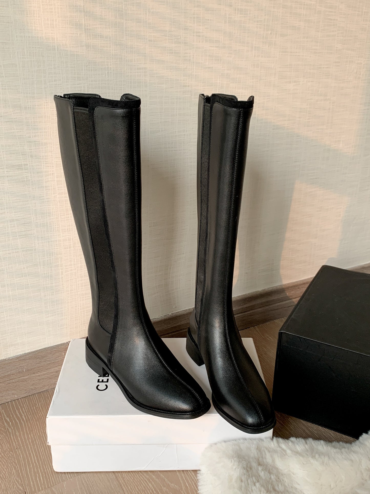 Nine Seven Women's Handmade Genuine Leather Round Toe Comfortable Low Chunky Heel Back Zip Up Knee High Riding Boots