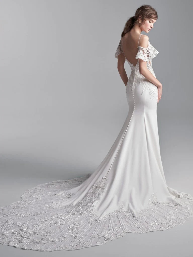 Nine Seven Pluging V-Neck Appliques Spaghetti Strap Detachable Off Shoulder Deep V Back Petal-Shaped Train Wedding Dress Customization