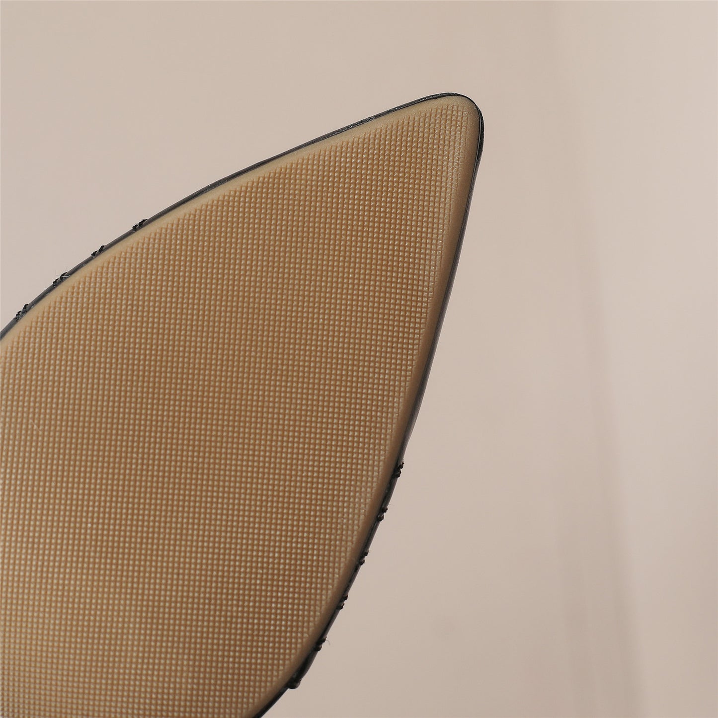 Nine Seven Women's Genuine Leather Handmade Side Zip Up Pointed Toe Ankle Boots