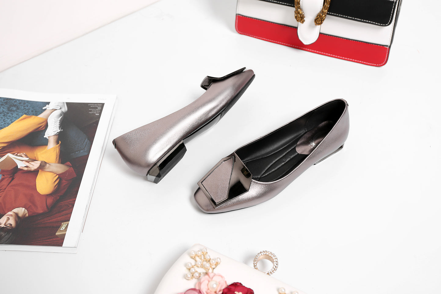 Nine Seven Women's Genuine Leather Square Toe Handmade Buckle Décor Casual Flat Shoes