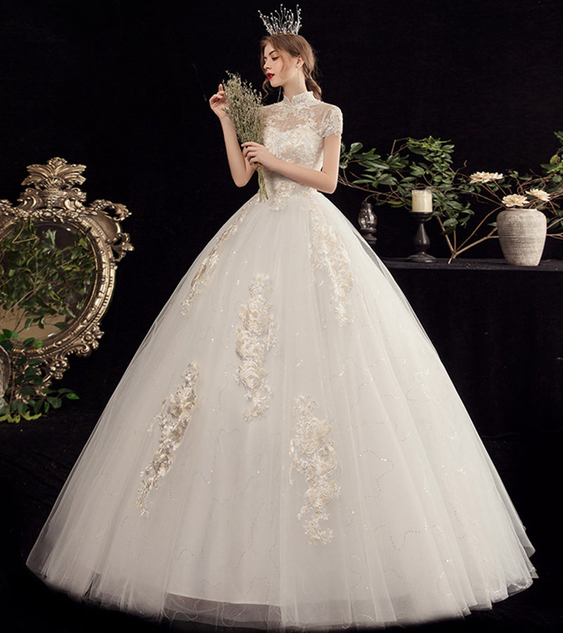 Nine Seven Pearls Floral Appliques Short Sleeves A-Line Scoop Back Embroidery Wedding Dress