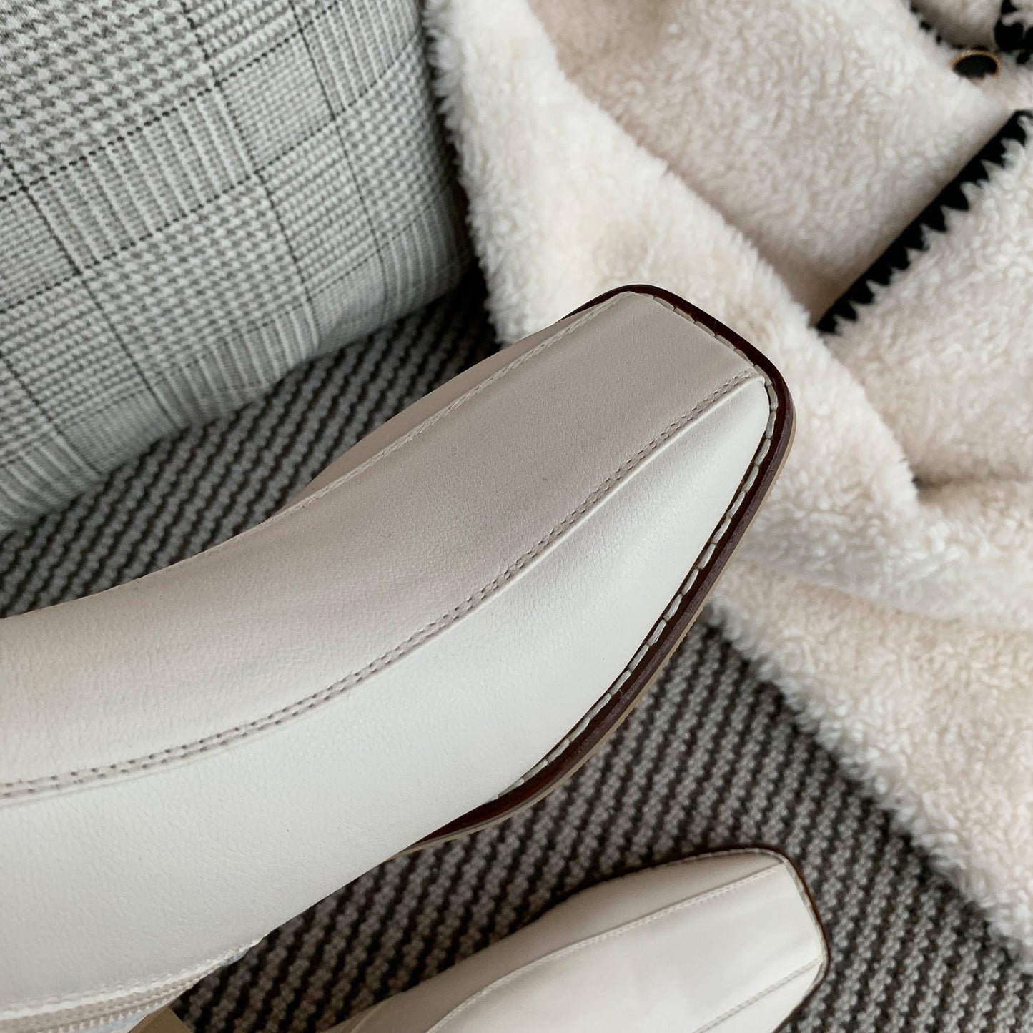 Nine Seven Women's Genuine Leather Square Toe Side Zip Up Handmade Low Chunky Heel Chic Mid-Calf Boots