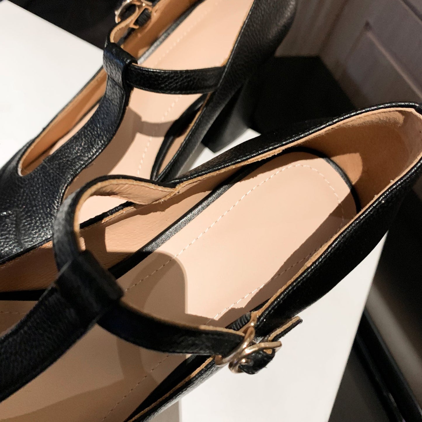 Nine Seven Handmade Women's Genuine Leather T-Strap Buckle Square Toe High Block Heel Mary Janes Pumps Shoes