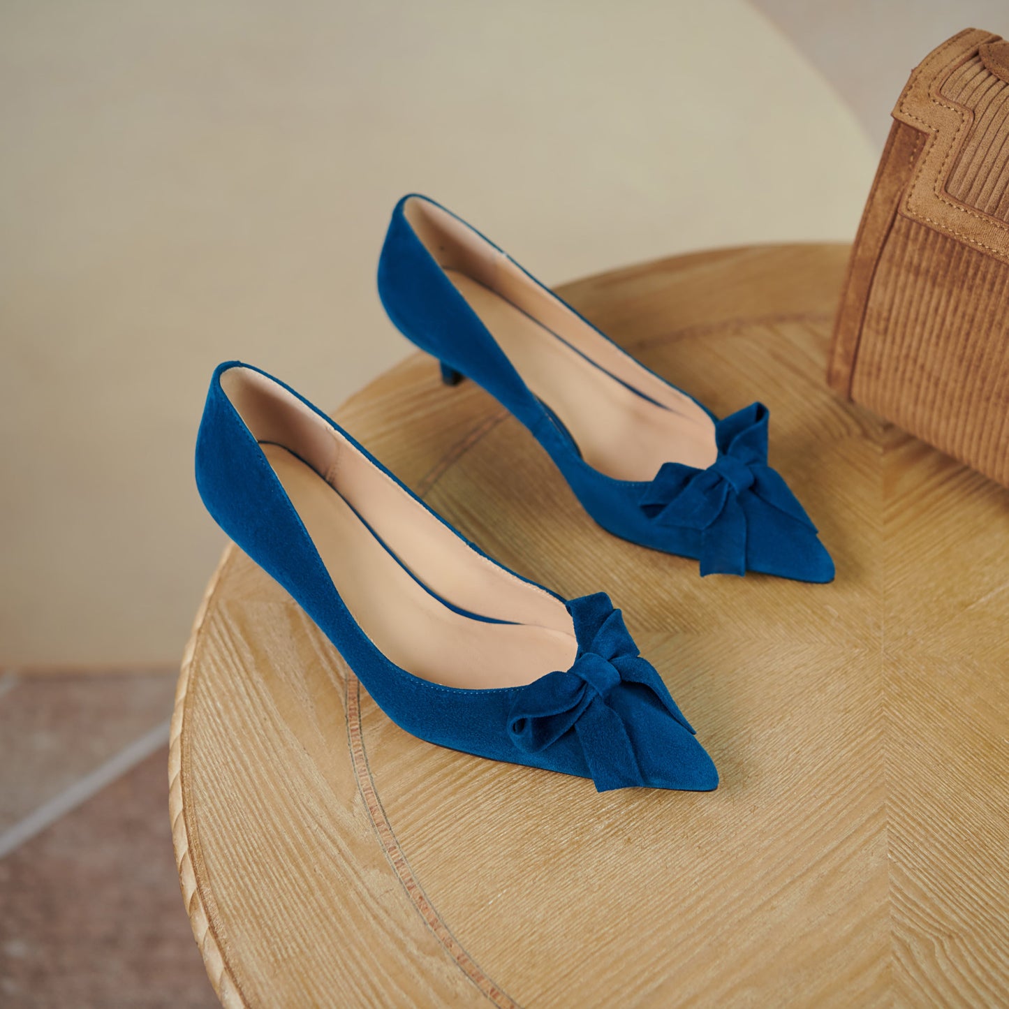 Nine Seven Women's Handmade Suede Leather Pointed Toe Kitten Heel Elegant Loafer Pumps with Bow