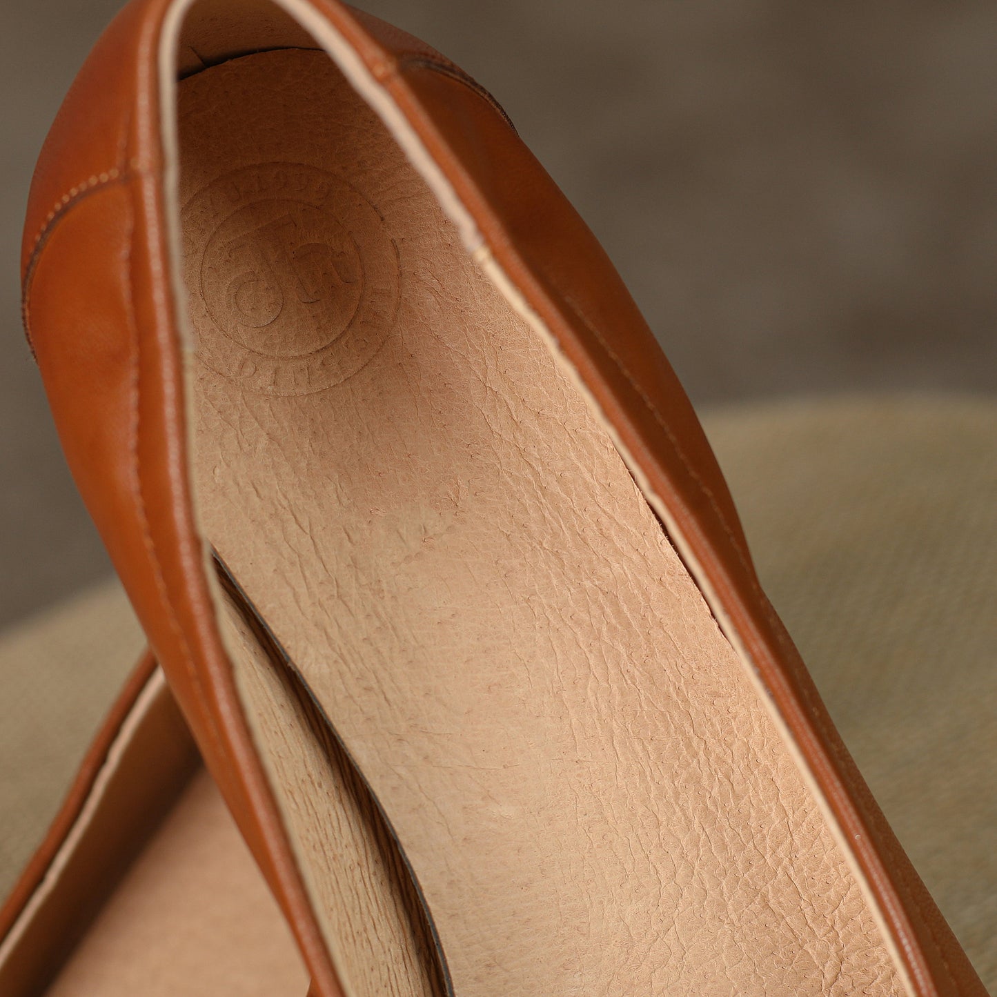 Nine Seven Women's Genuine Leather Square Handmade Tassels Chunky Heel Retro Loafers Shoes with Chain Decor