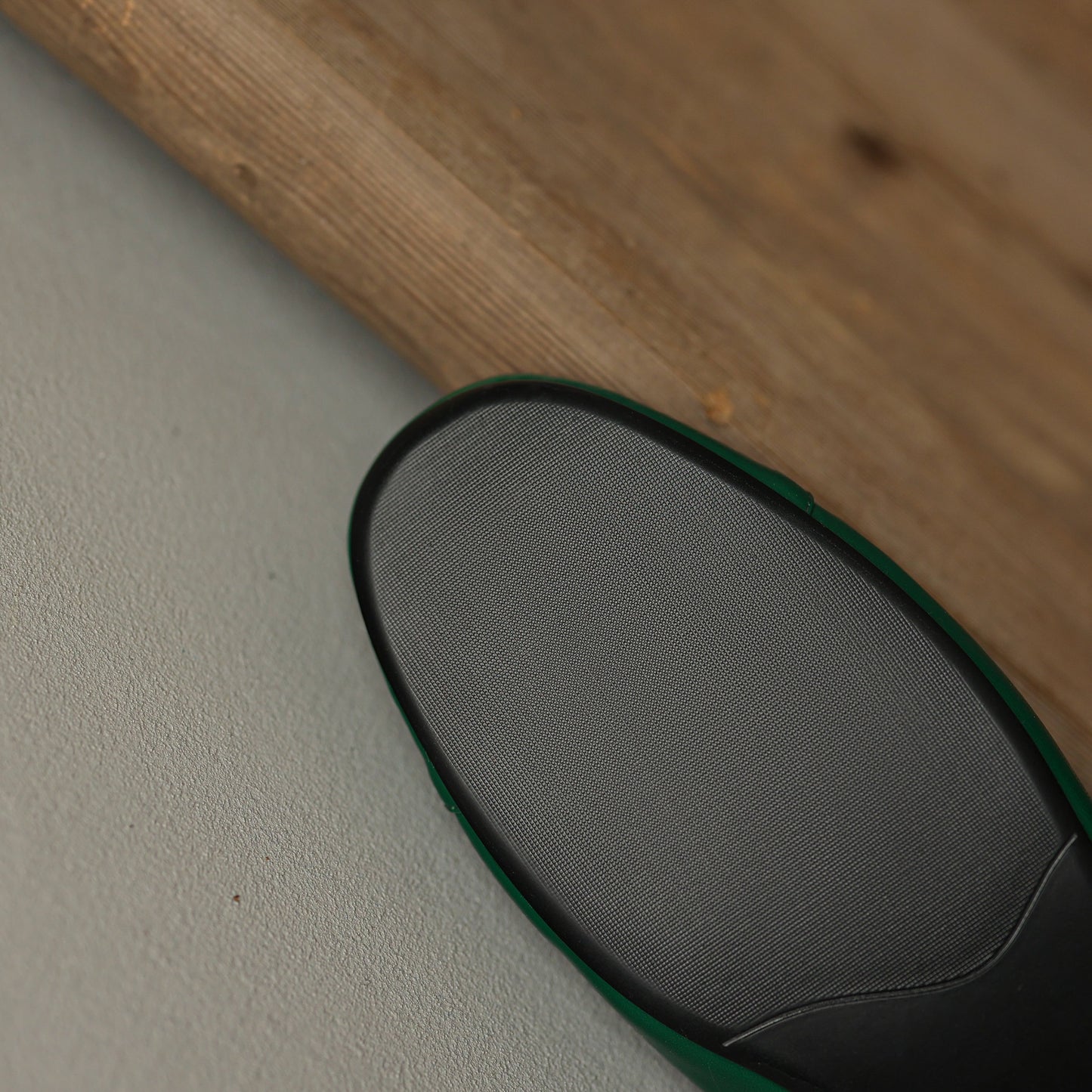 Nine Seven Handmade Genuine Leather Women's Round Toe Flat Modern Buckle Mary Jane Shoes