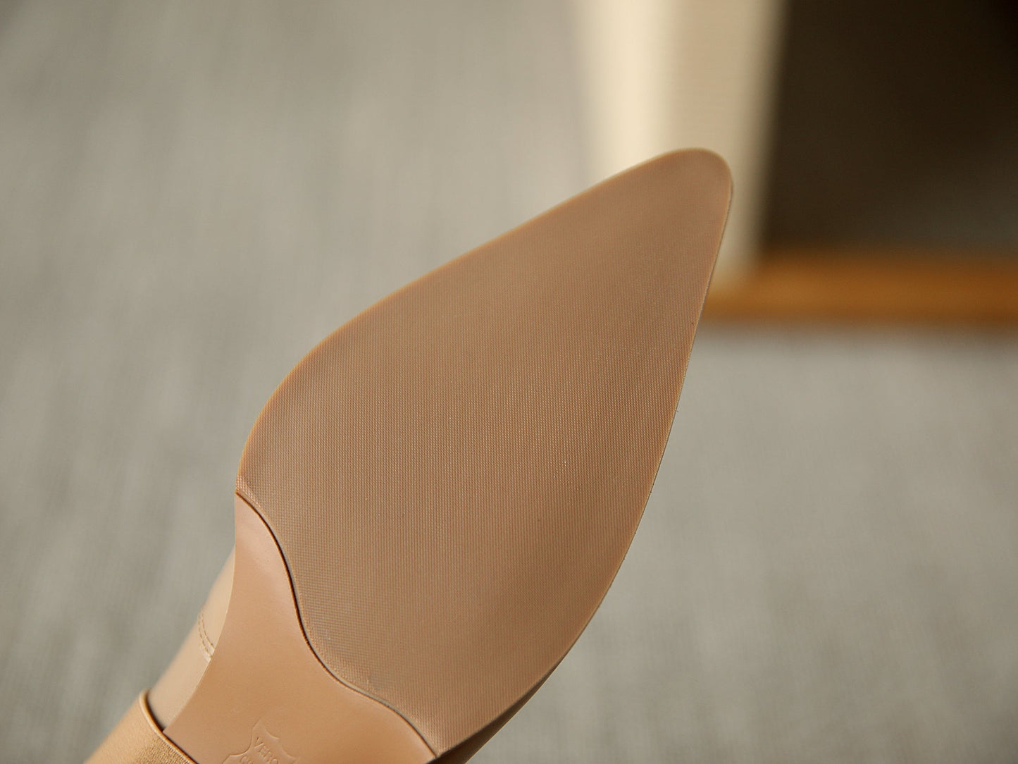 Nine Seven Women's Genuine Leather Pointed Toe Handmade Elastic Band Low Chunky Heel Comfort Pumps Shoes