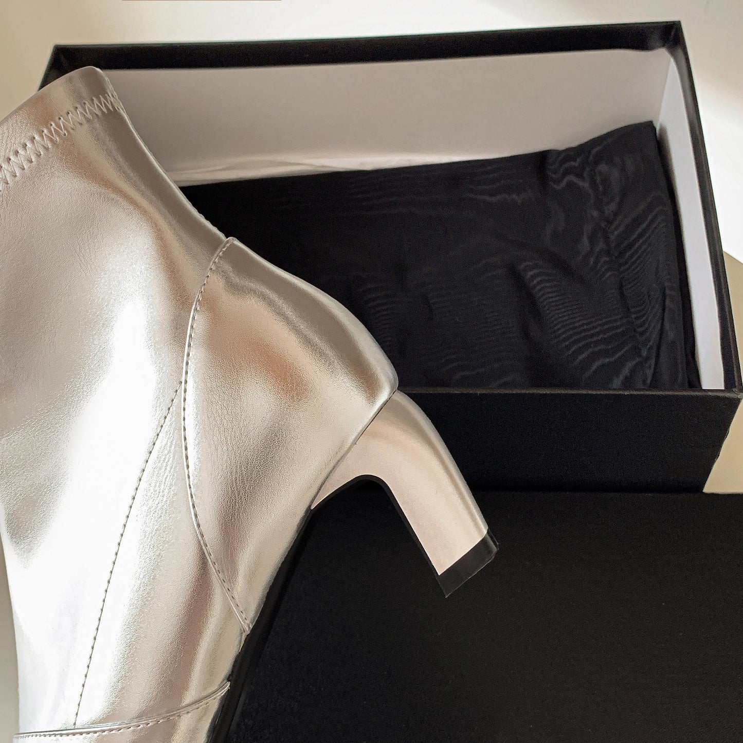 Nine Seven Handmade Women's Sexy Stretch Leather Side Zipper Pointed Toe Mid Block Heel Boots