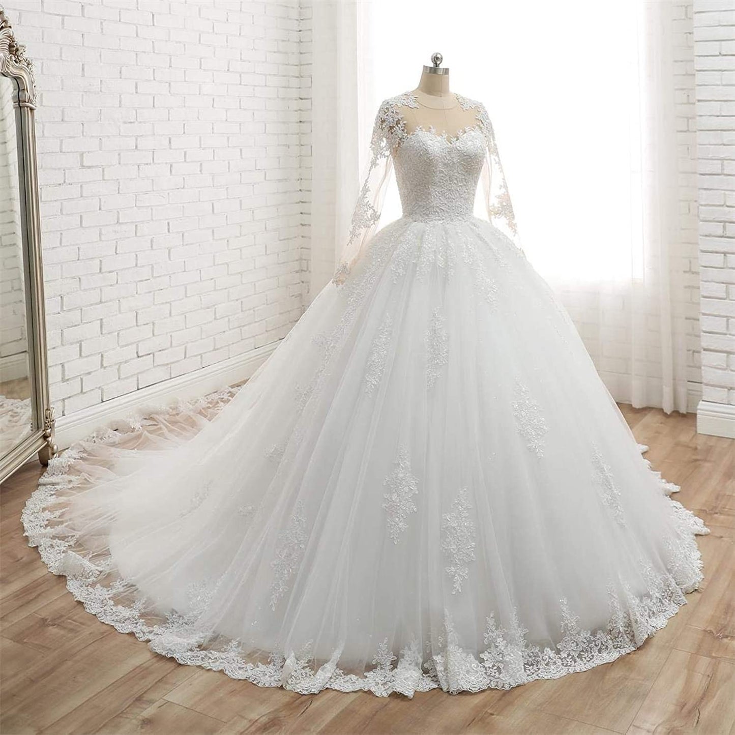 Nine Seven Appliques Lace Long Sleeves Ball Grown Princess Wedding Dress
